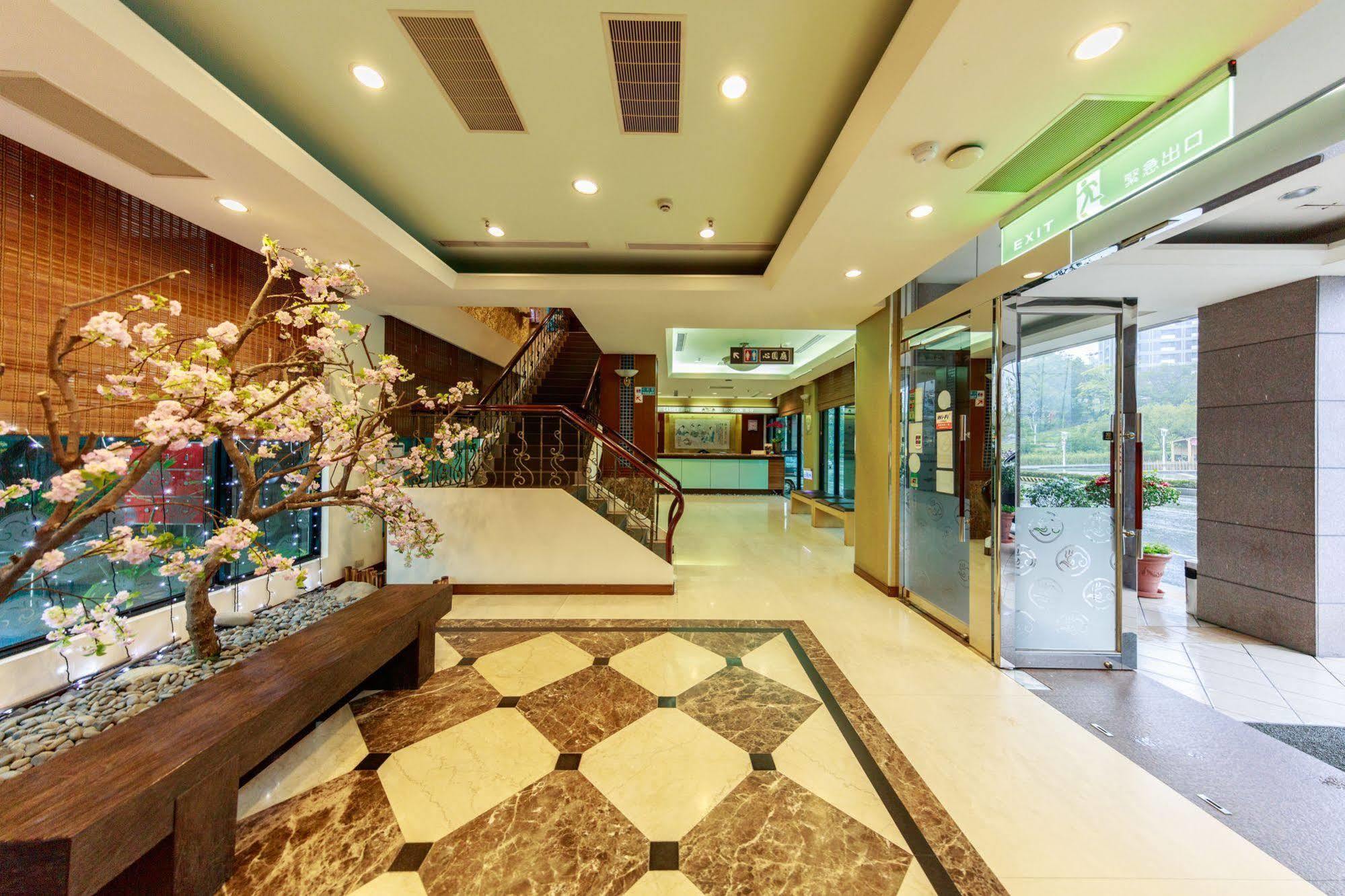 Sun Spring Resort Yilan Bagian luar foto